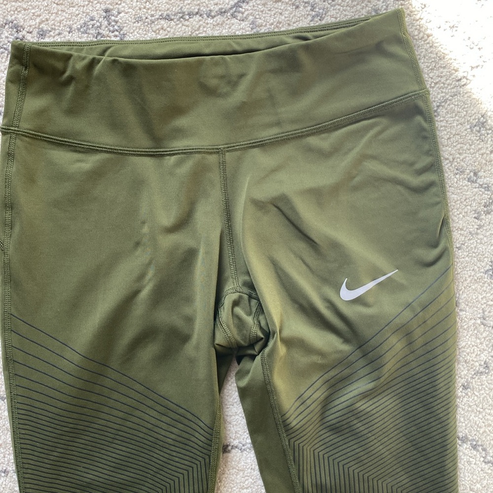 Nike leggings - Picture 4 of 7